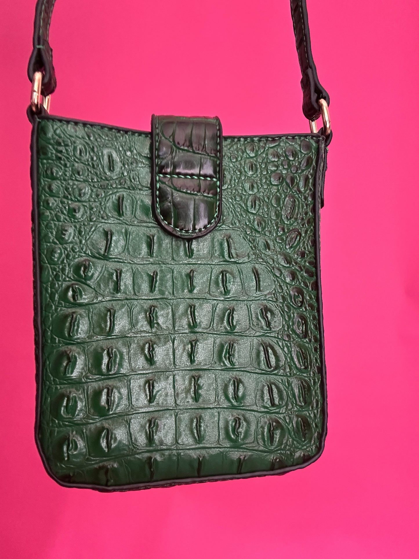 Mia K. Collection Crossbody