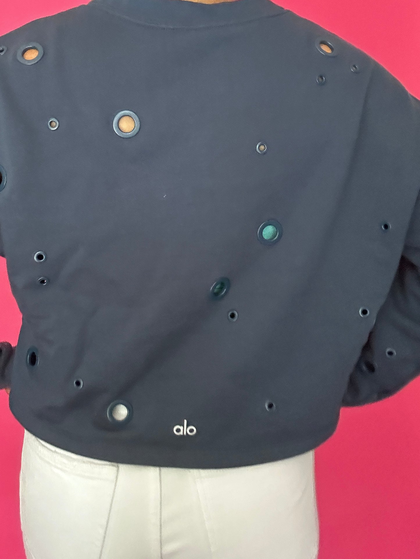 Alo Yoga Grommet Sweater (M)