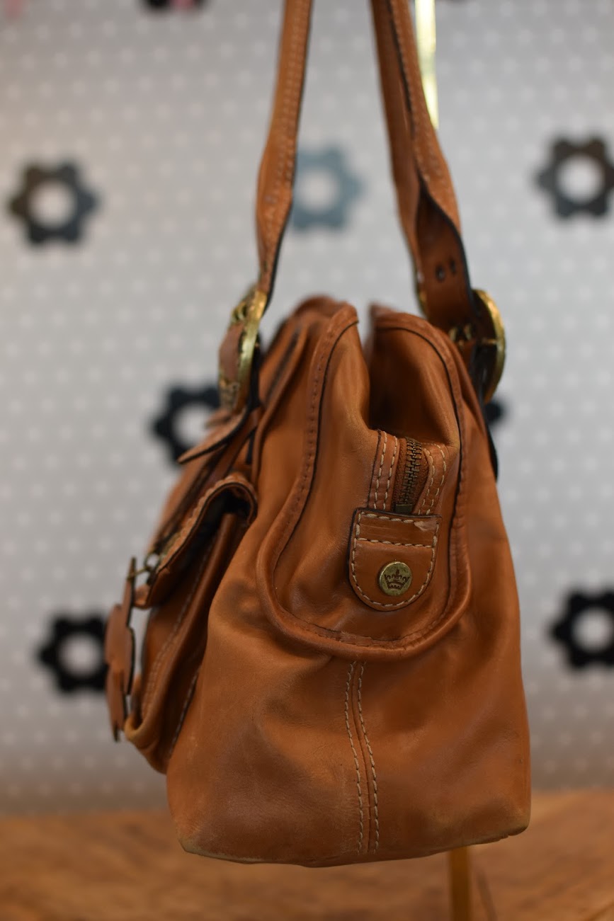 2000s Gianni Bini Brown Double Pocket Shoulder Bag