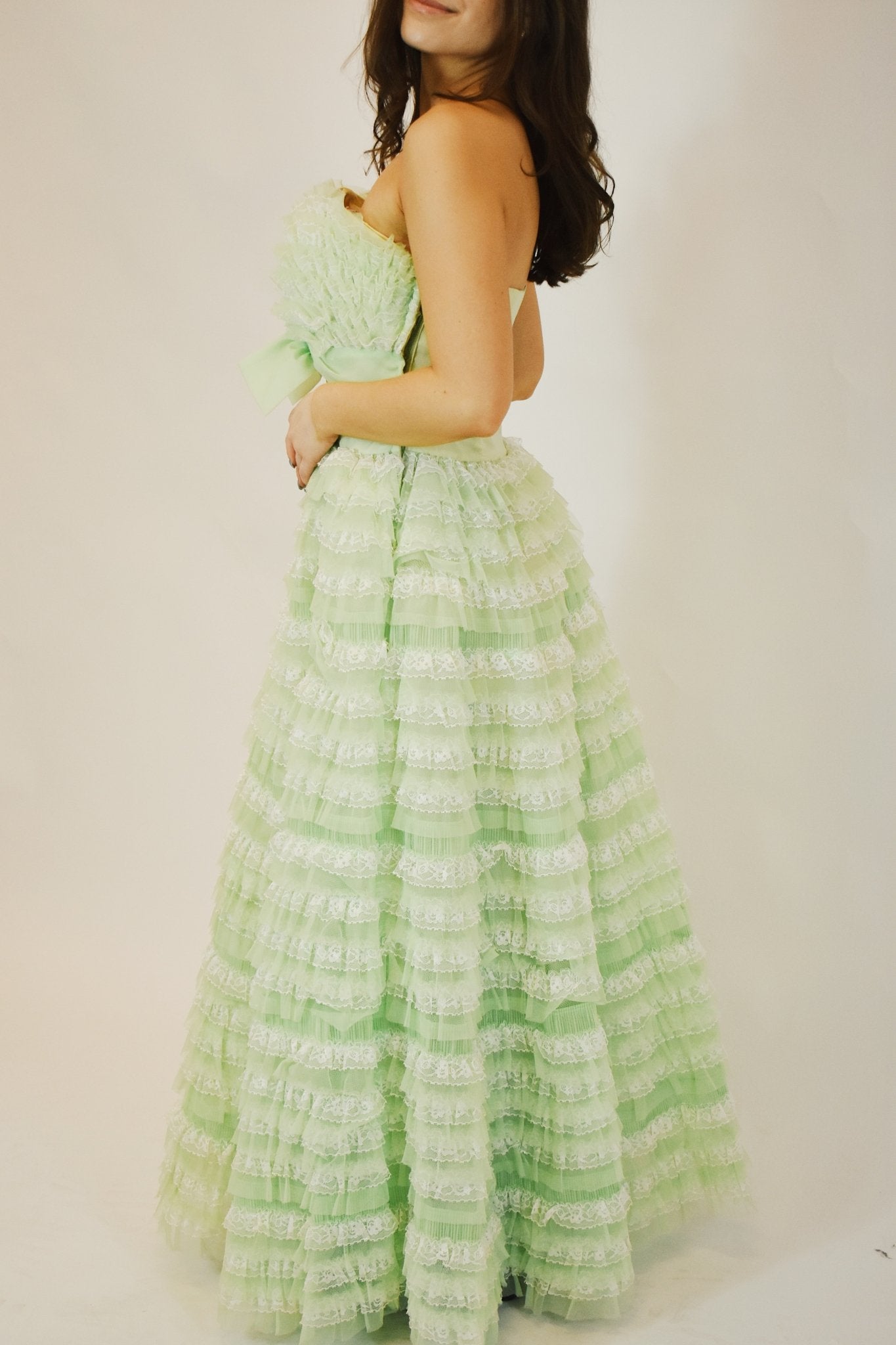 1950s Pastel Green Gown (M) - Esita The Label