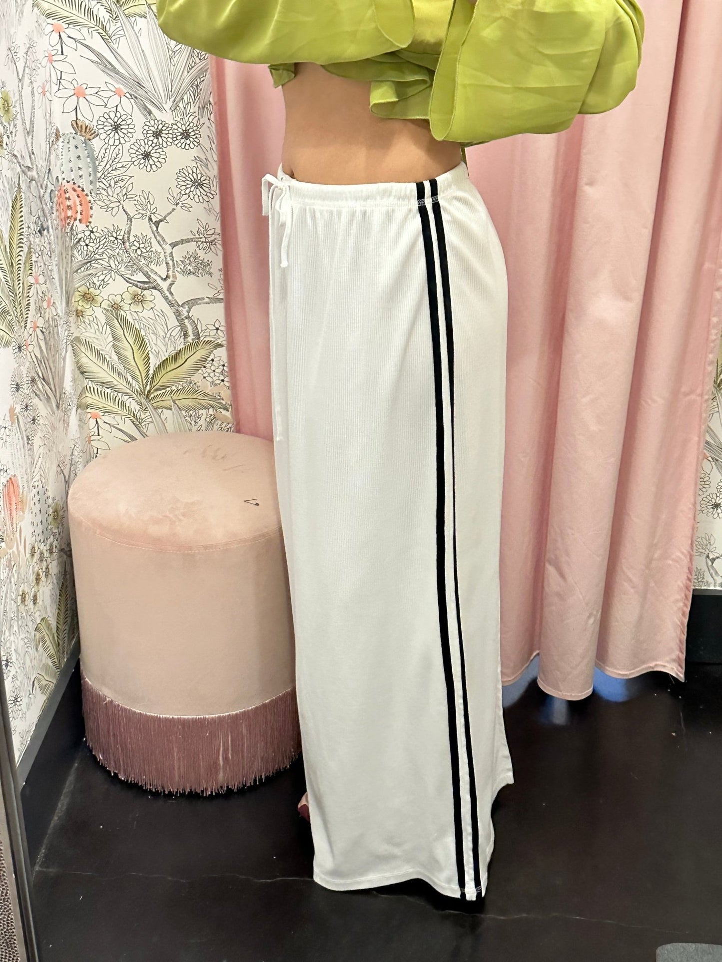 90s White Athletic Maxi Skirt (M/L) - Esita The Label