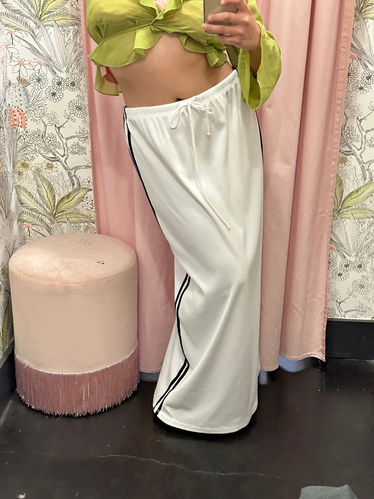 90s White Athletic Maxi Skirt (M/L) - Esita The Label
