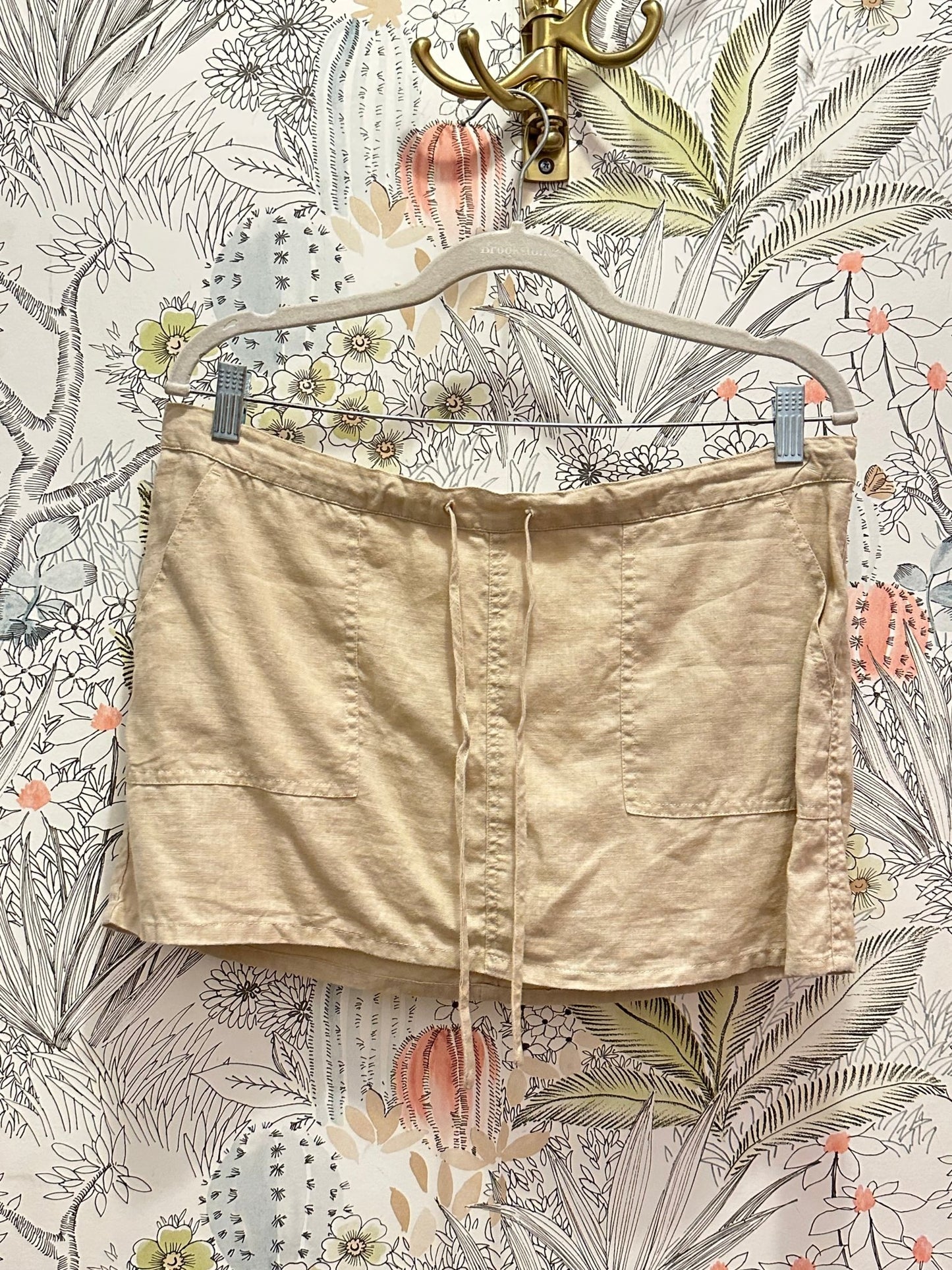 Y2K Linen Mini Skirt (M) - Esita The Label