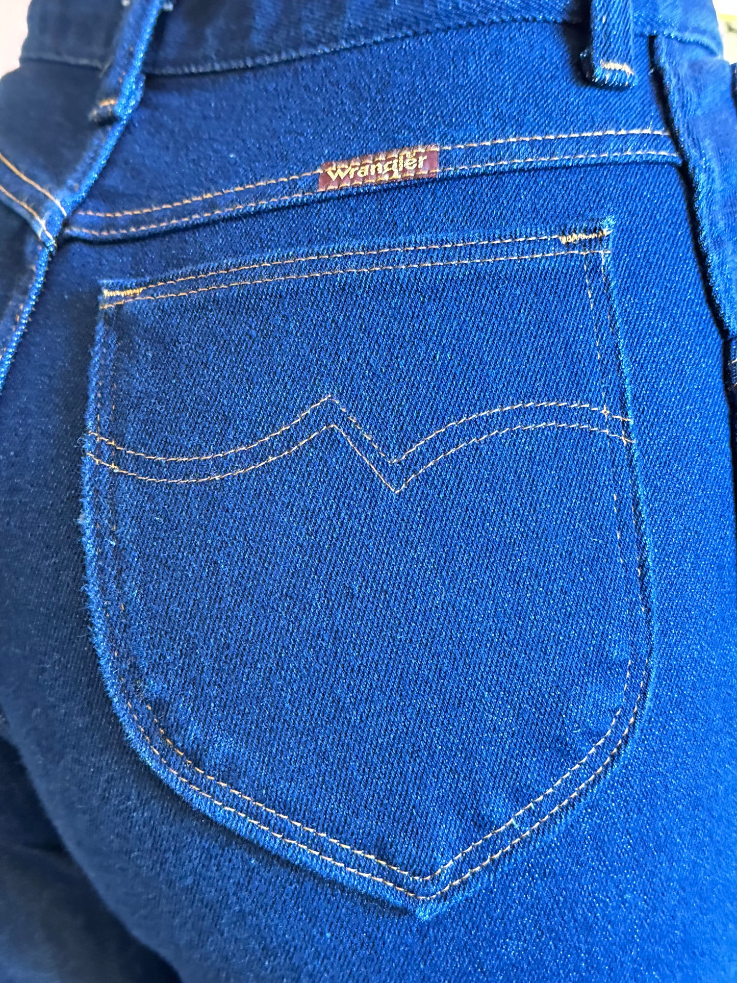 Vintage Wrangler High Waisted Jeans (27"W)