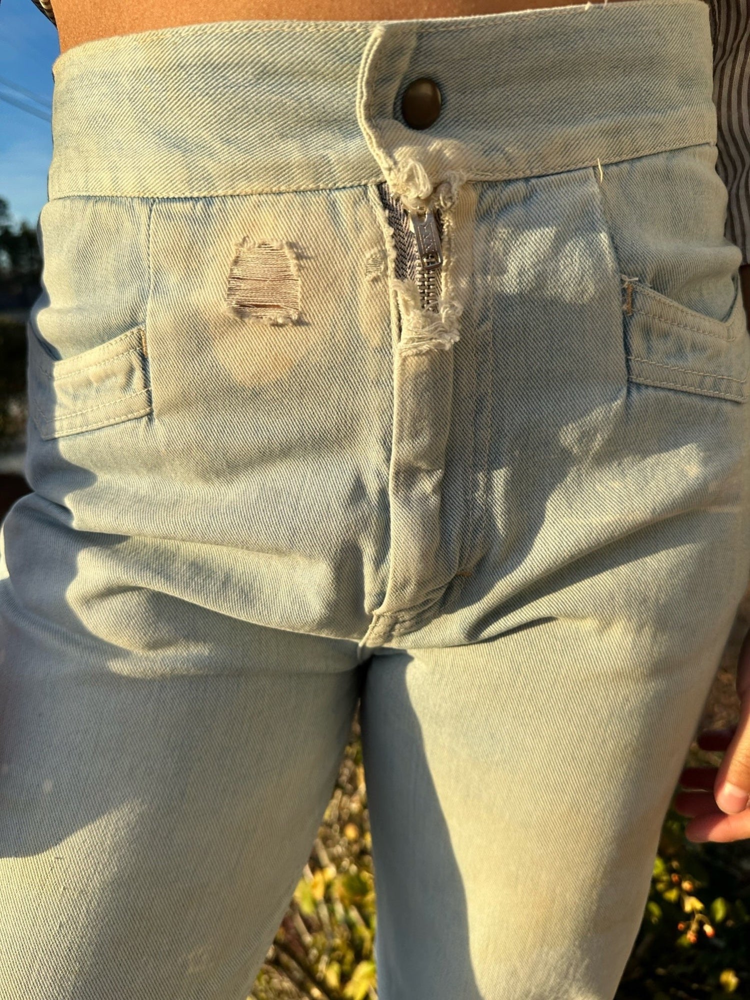 70s Sportswear Brand Distressed Jeans (28") - Esita The Label