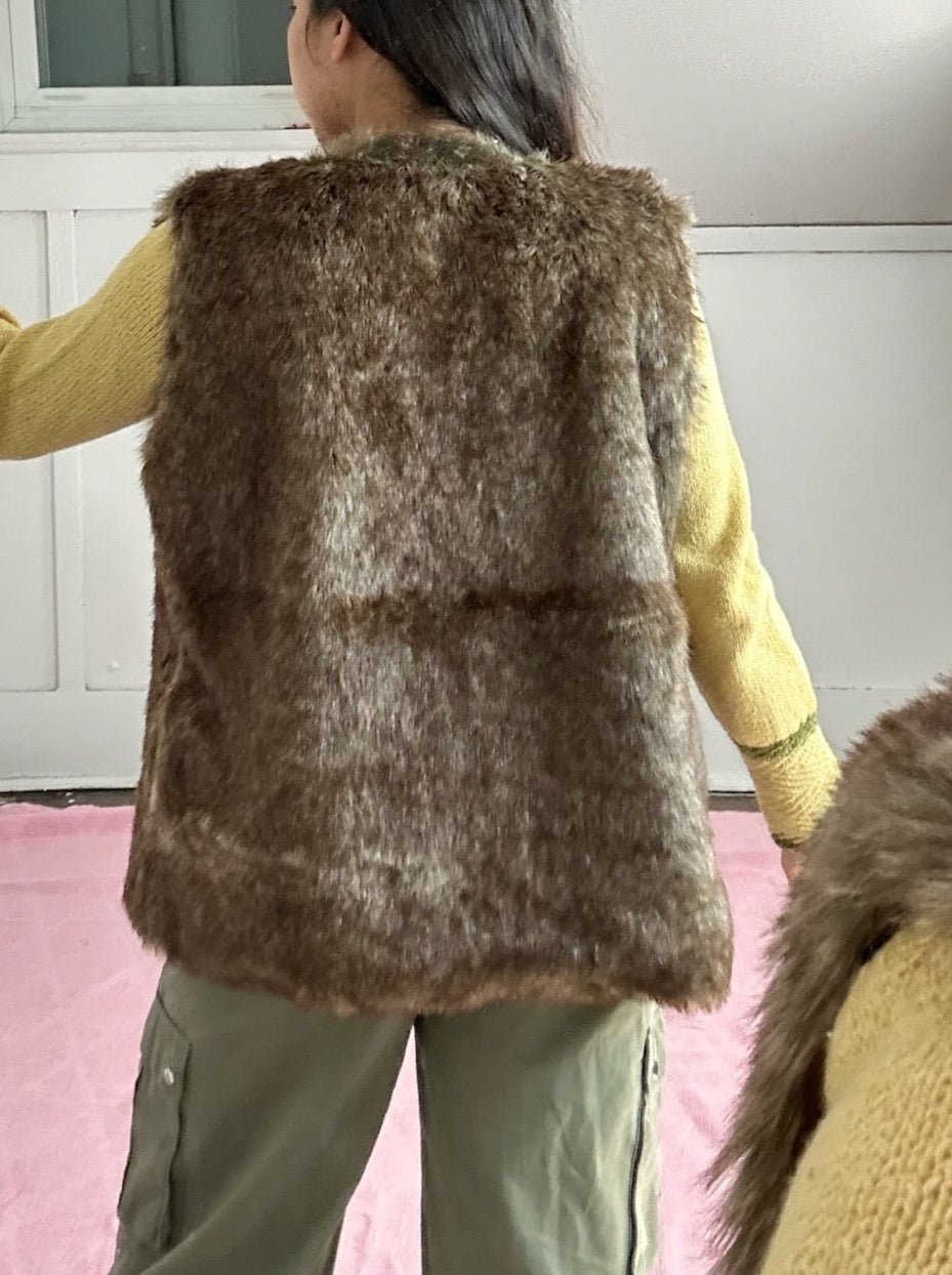 Brown Fur Vest (XL) - Esita The Label